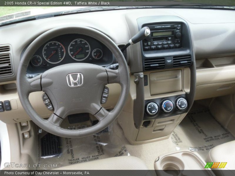 Taffeta White / Black 2005 Honda CR-V Special Edition 4WD