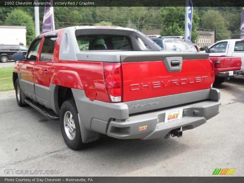 Victory Red / Graphite 2002 Chevrolet Avalanche