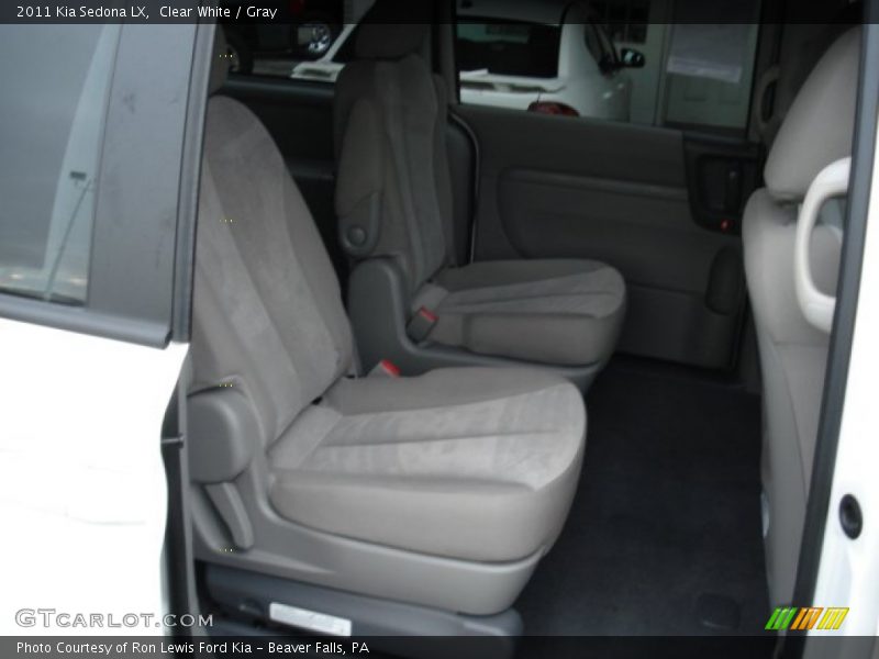 Clear White / Gray 2011 Kia Sedona LX