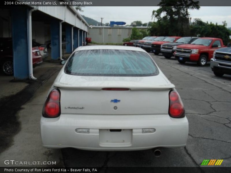 White / Ebony Black 2004 Chevrolet Monte Carlo LS