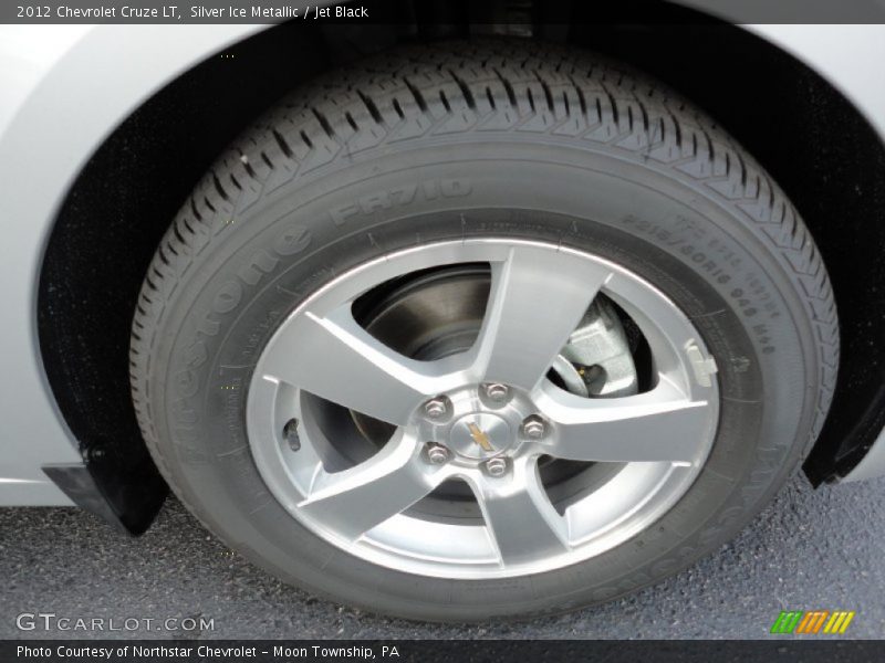 Silver Ice Metallic / Jet Black 2012 Chevrolet Cruze LT