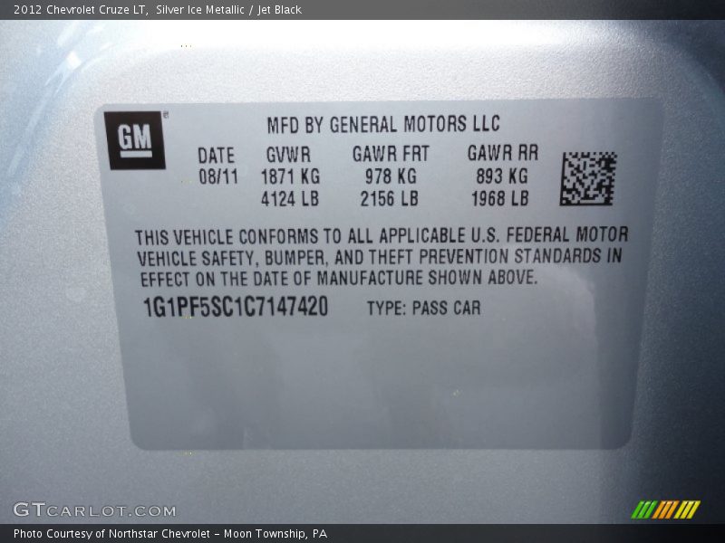 Silver Ice Metallic / Jet Black 2012 Chevrolet Cruze LT