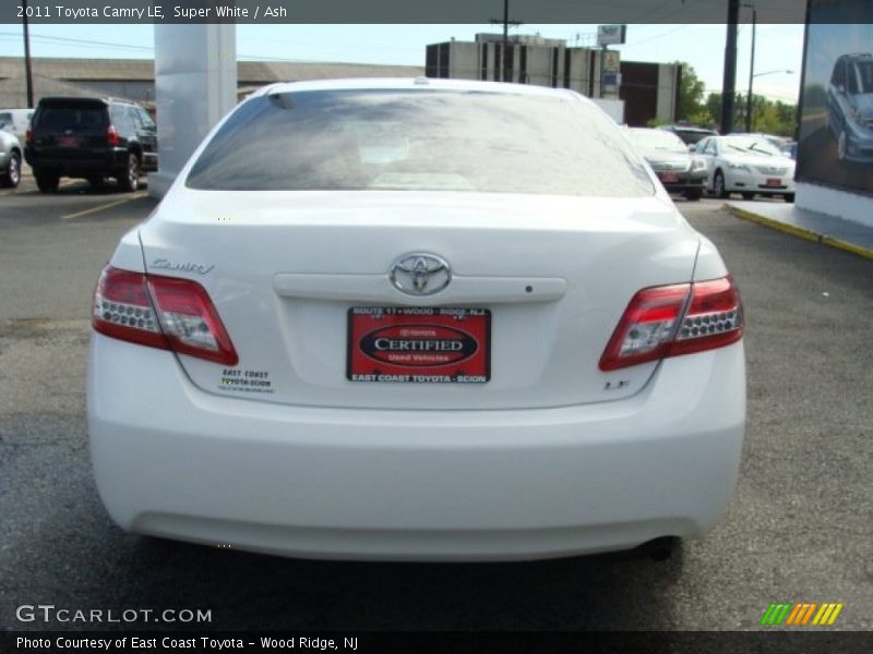 Super White / Ash 2011 Toyota Camry LE