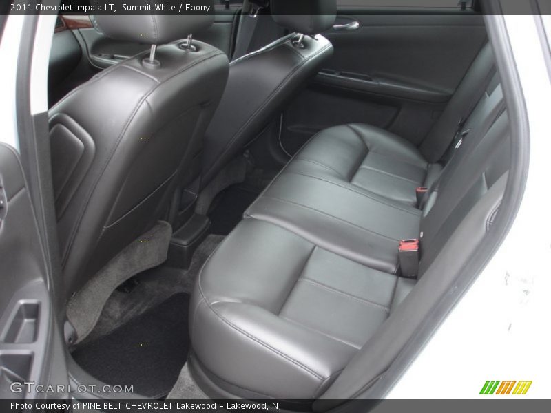 Summit White / Ebony 2011 Chevrolet Impala LT