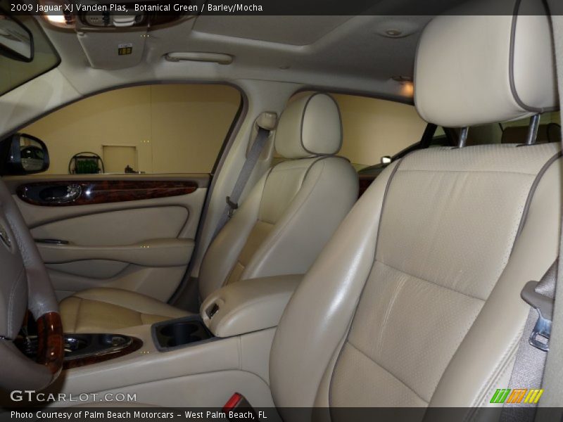 Botanical Green / Barley/Mocha 2009 Jaguar XJ Vanden Plas