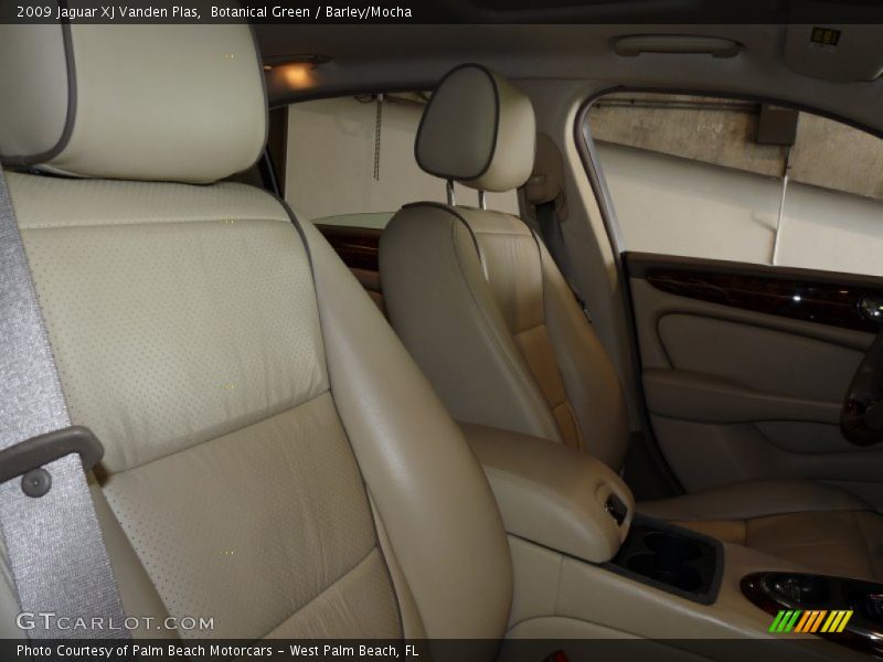 Botanical Green / Barley/Mocha 2009 Jaguar XJ Vanden Plas