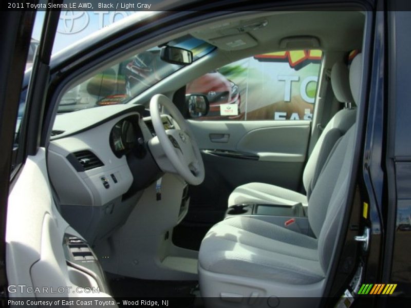 Black / Light Gray 2011 Toyota Sienna LE AWD