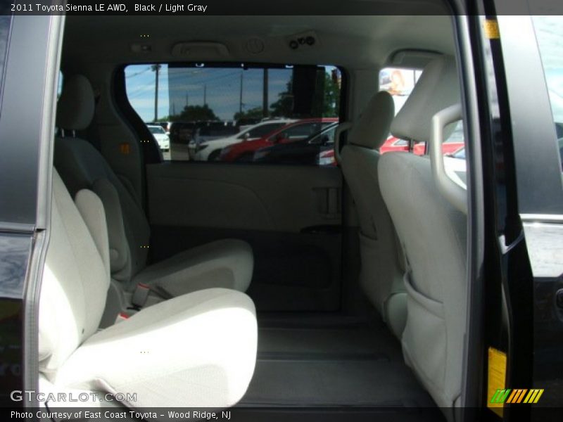 Black / Light Gray 2011 Toyota Sienna LE AWD