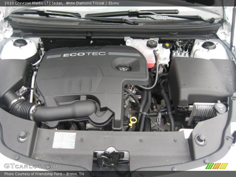 White Diamond Tricoat / Ebony 2010 Chevrolet Malibu LTZ Sedan