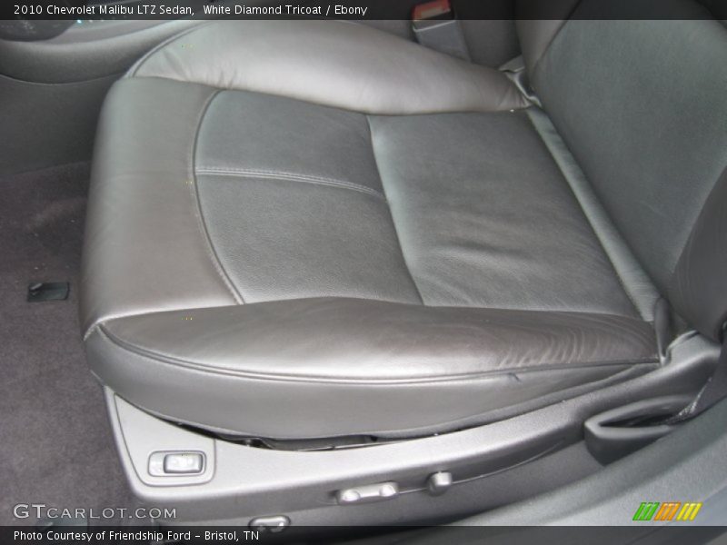 White Diamond Tricoat / Ebony 2010 Chevrolet Malibu LTZ Sedan