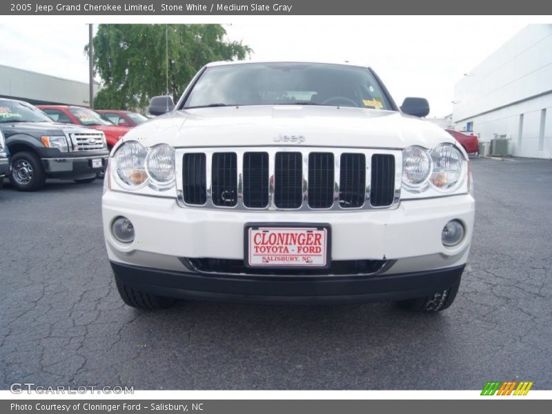 Stone White / Medium Slate Gray 2005 Jeep Grand Cherokee Limited
