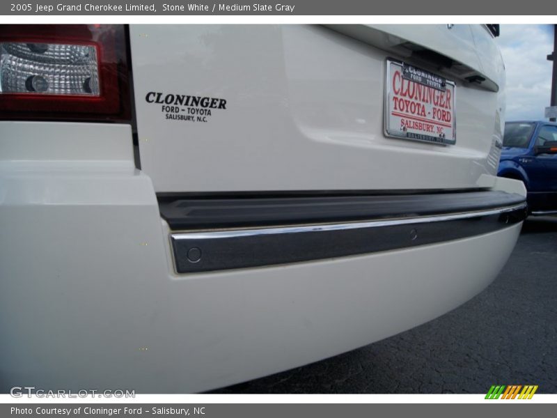 Stone White / Medium Slate Gray 2005 Jeep Grand Cherokee Limited
