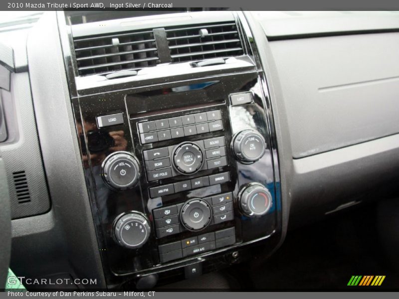 Controls of 2010 Tribute i Sport AWD