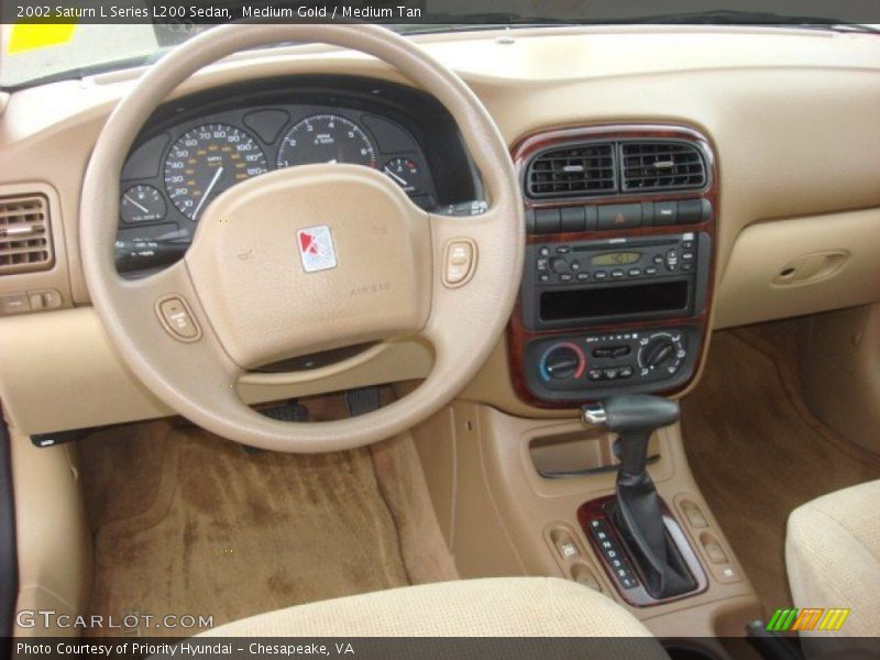 Medium Gold / Medium Tan 2002 Saturn L Series L200 Sedan