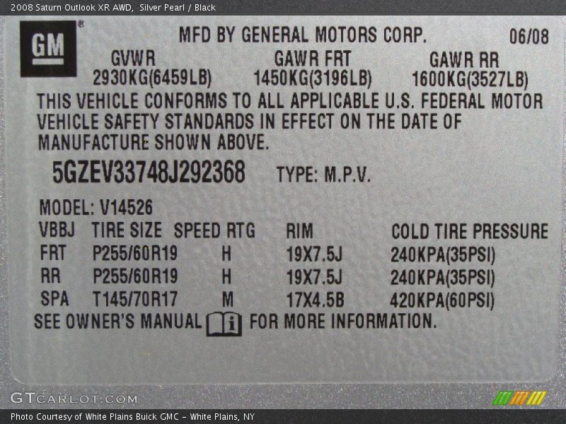 Silver Pearl / Black 2008 Saturn Outlook XR AWD
