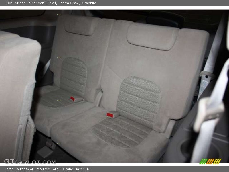 Storm Gray / Graphite 2009 Nissan Pathfinder SE 4x4