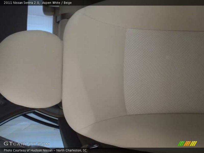 Aspen White / Beige 2011 Nissan Sentra 2.0