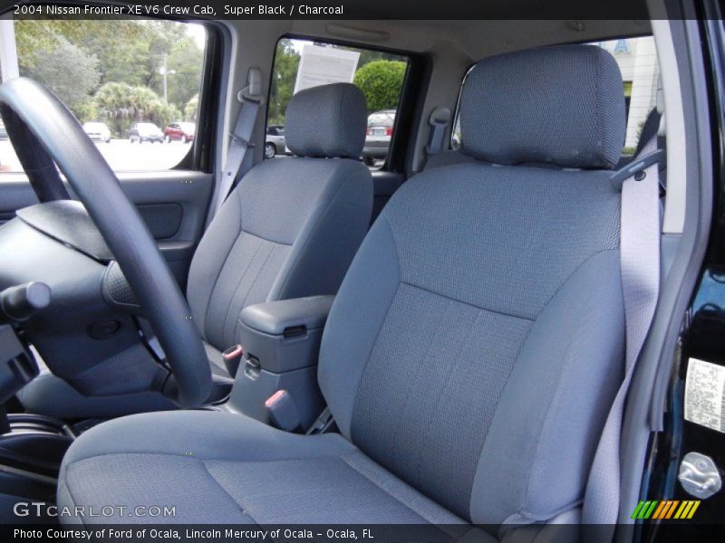  2004 Frontier XE V6 Crew Cab Charcoal Interior