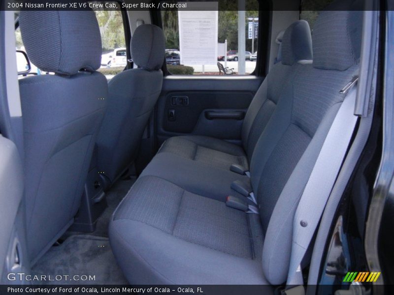  2004 Frontier XE V6 Crew Cab Charcoal Interior