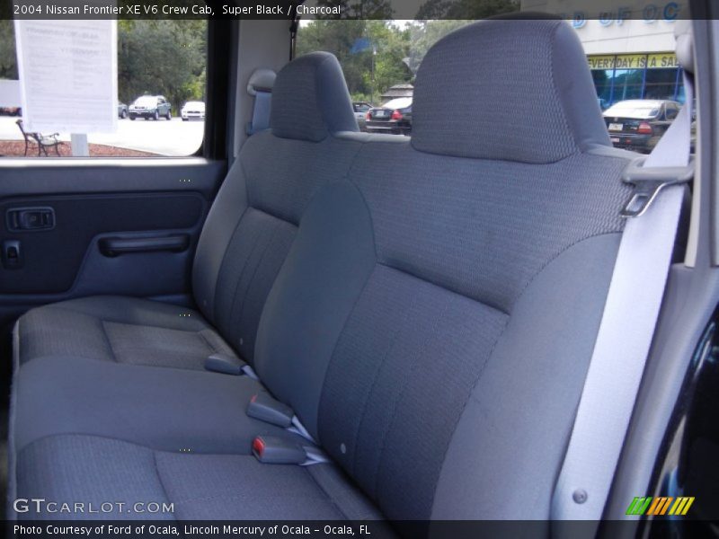 Super Black / Charcoal 2004 Nissan Frontier XE V6 Crew Cab
