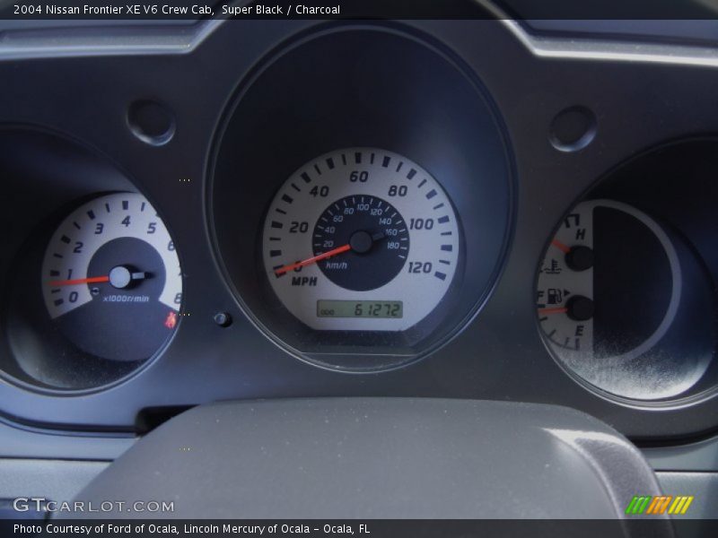 Super Black / Charcoal 2004 Nissan Frontier XE V6 Crew Cab