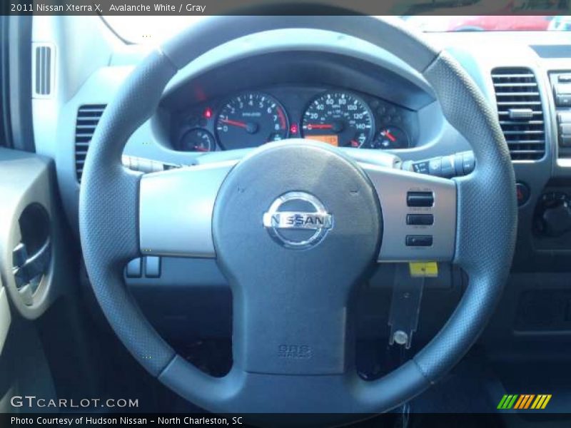 Avalanche White / Gray 2011 Nissan Xterra X