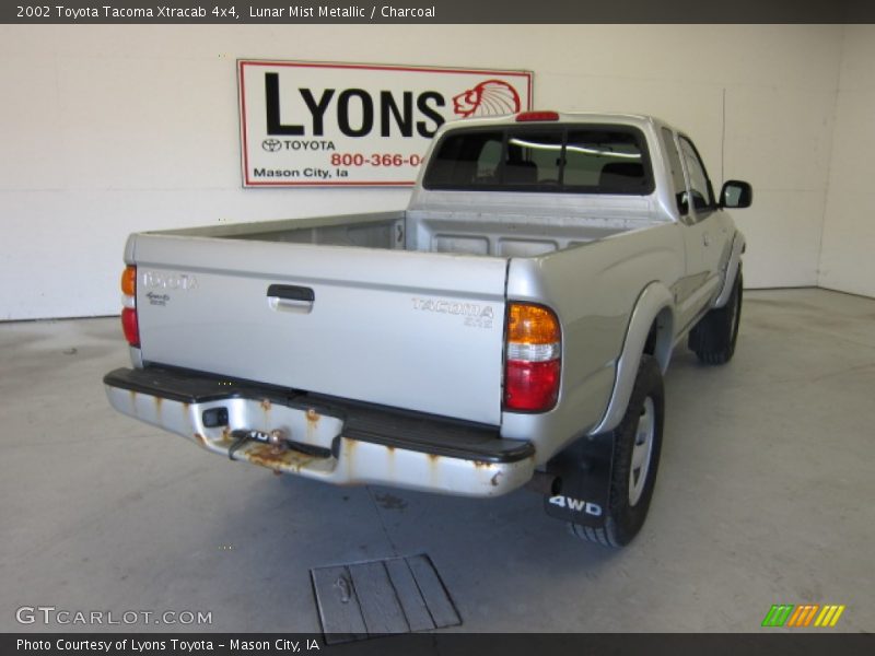 Lunar Mist Metallic / Charcoal 2002 Toyota Tacoma Xtracab 4x4