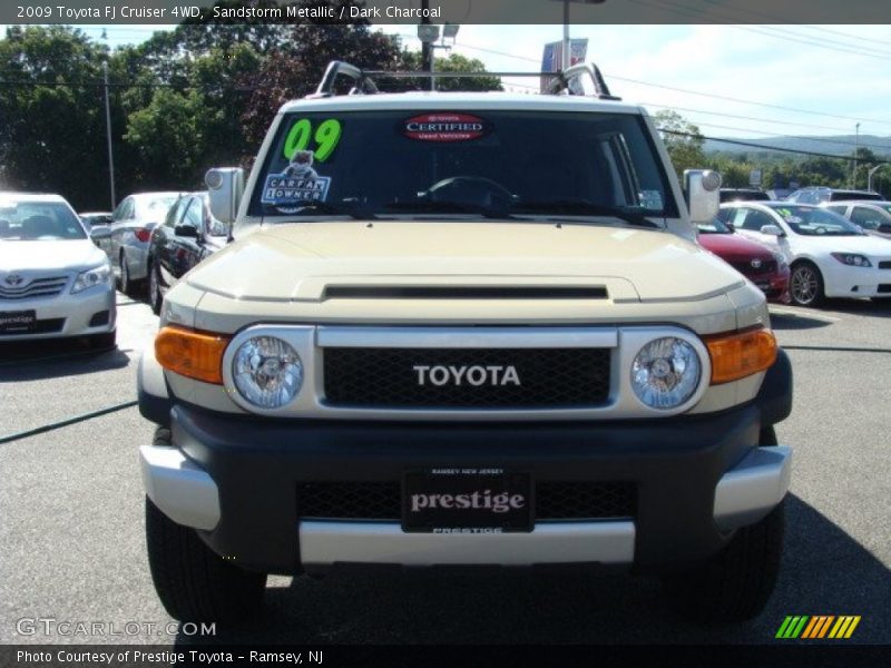 Sandstorm Metallic / Dark Charcoal 2009 Toyota FJ Cruiser 4WD