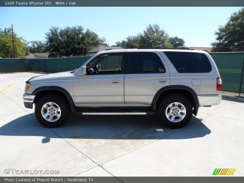 White / Oak 1998 Toyota 4Runner SR5