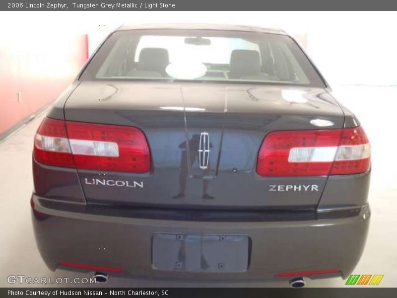 Tungsten Grey Metallic / Light Stone 2006 Lincoln Zephyr