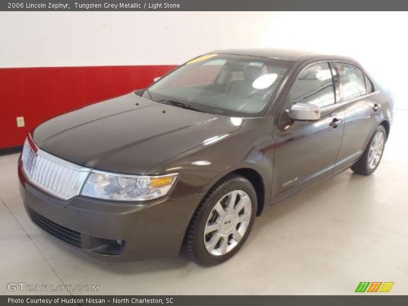 Tungsten Grey Metallic / Light Stone 2006 Lincoln Zephyr