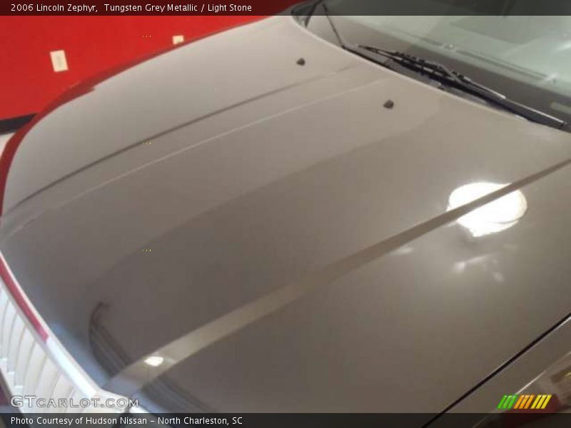 Tungsten Grey Metallic / Light Stone 2006 Lincoln Zephyr