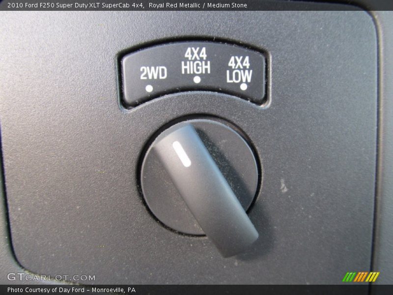 Controls of 2010 F250 Super Duty XLT SuperCab 4x4