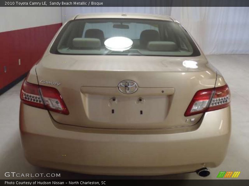Sandy Beach Metallic / Bisque 2010 Toyota Camry LE