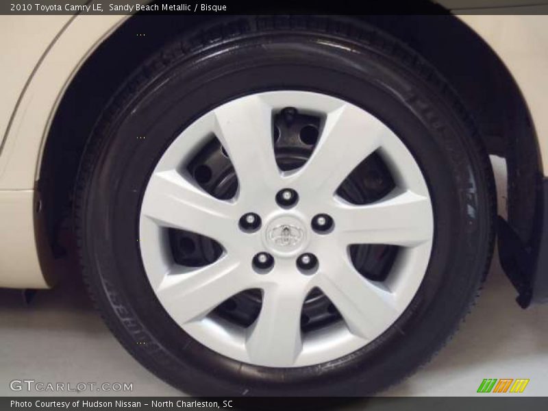 Sandy Beach Metallic / Bisque 2010 Toyota Camry LE