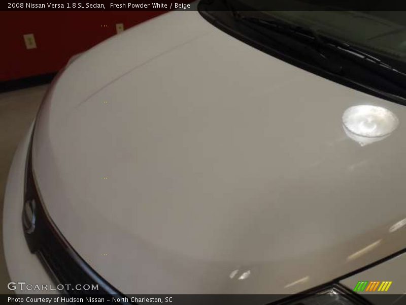 Fresh Powder White / Beige 2008 Nissan Versa 1.8 SL Sedan
