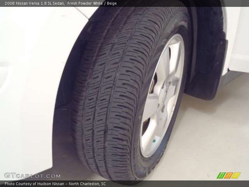 Fresh Powder White / Beige 2008 Nissan Versa 1.8 SL Sedan