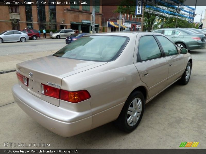 Cashmere Beige Metallic / Oak 2001 Toyota Camry LE