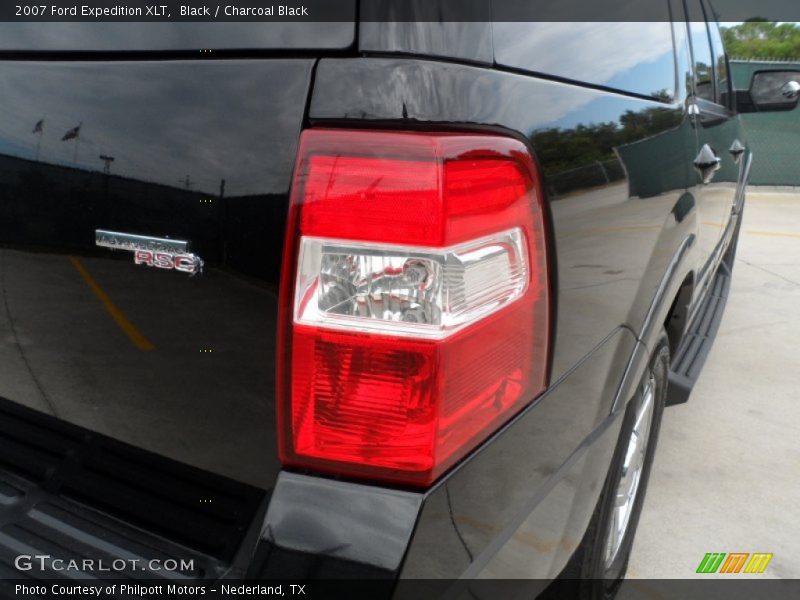 Black / Charcoal Black 2007 Ford Expedition XLT