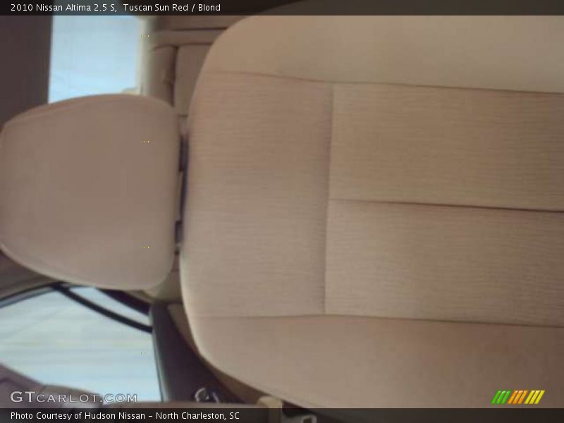 Tuscan Sun Red / Blond 2010 Nissan Altima 2.5 S