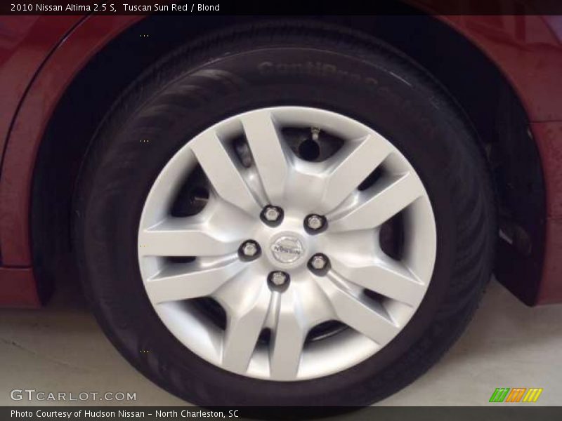 Tuscan Sun Red / Blond 2010 Nissan Altima 2.5 S