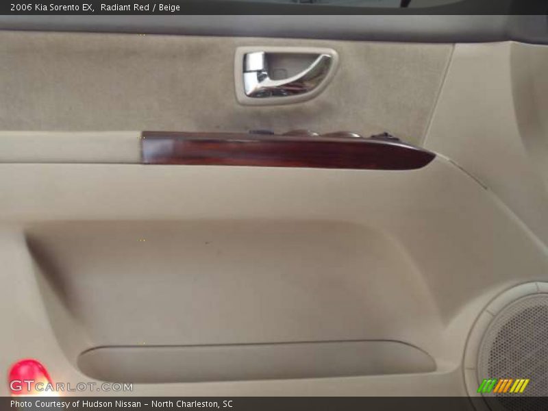 Radiant Red / Beige 2006 Kia Sorento EX
