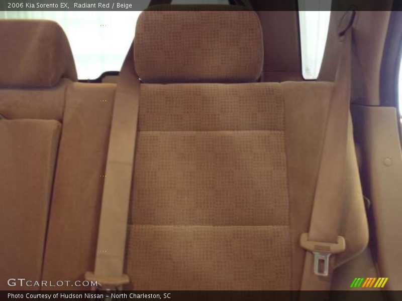 Radiant Red / Beige 2006 Kia Sorento EX