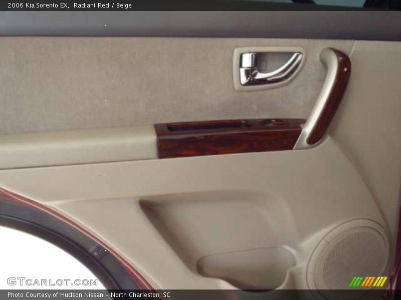 Radiant Red / Beige 2006 Kia Sorento EX