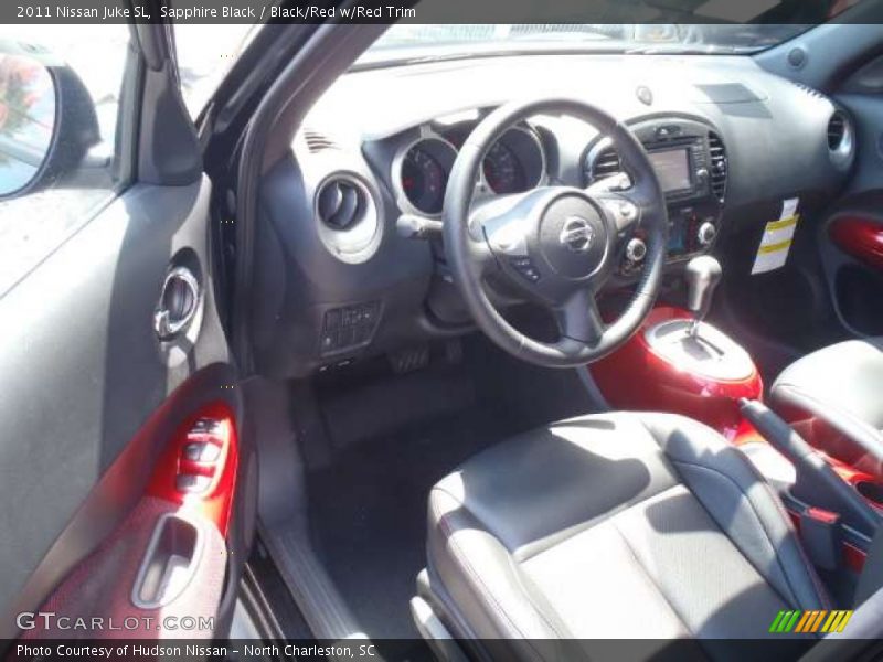  2011 Juke SL Black/Red w/Red Trim Interior