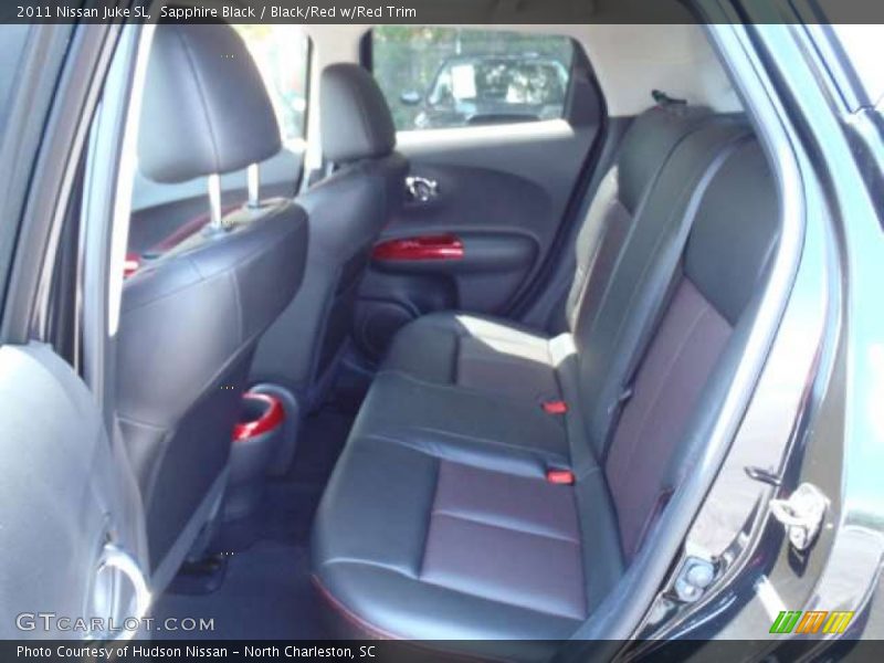  2011 Juke SL Black/Red w/Red Trim Interior