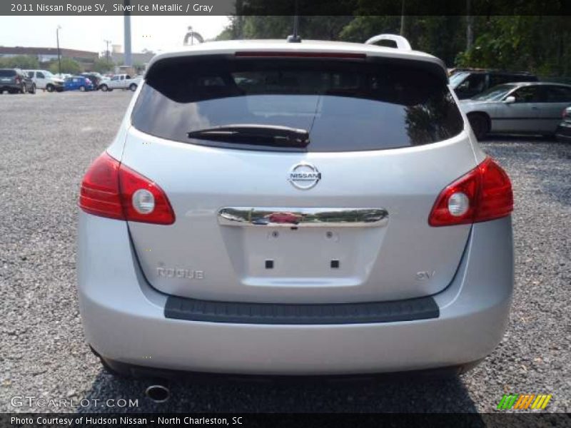 Silver Ice Metallic / Gray 2011 Nissan Rogue SV