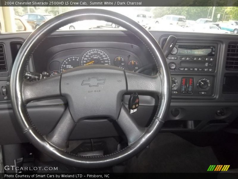 Summit White / Dark Charcoal 2004 Chevrolet Silverado 2500HD LS Crew Cab