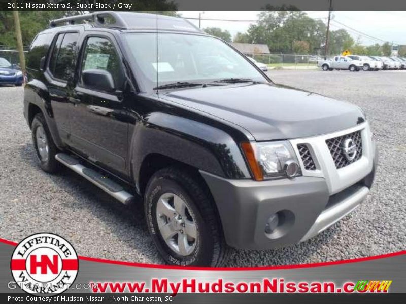Super Black / Gray 2011 Nissan Xterra S