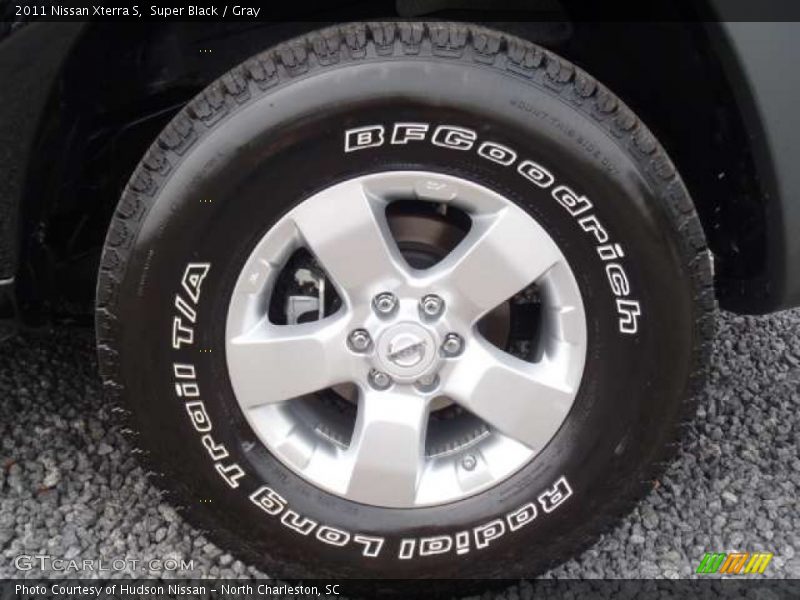 Super Black / Gray 2011 Nissan Xterra S